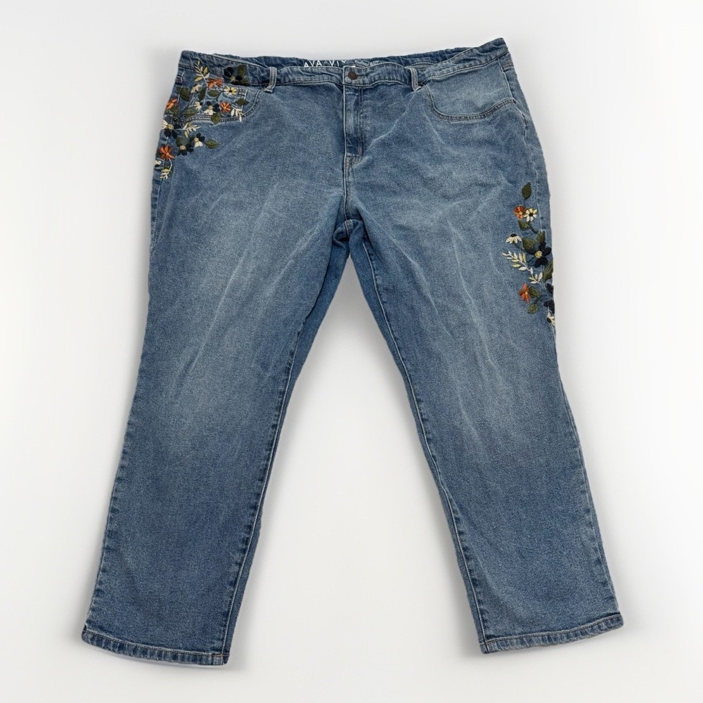 Ava & Viv Womens Embroidered Floral Jeans Super Stretch Cropped Straight Leg 26W
